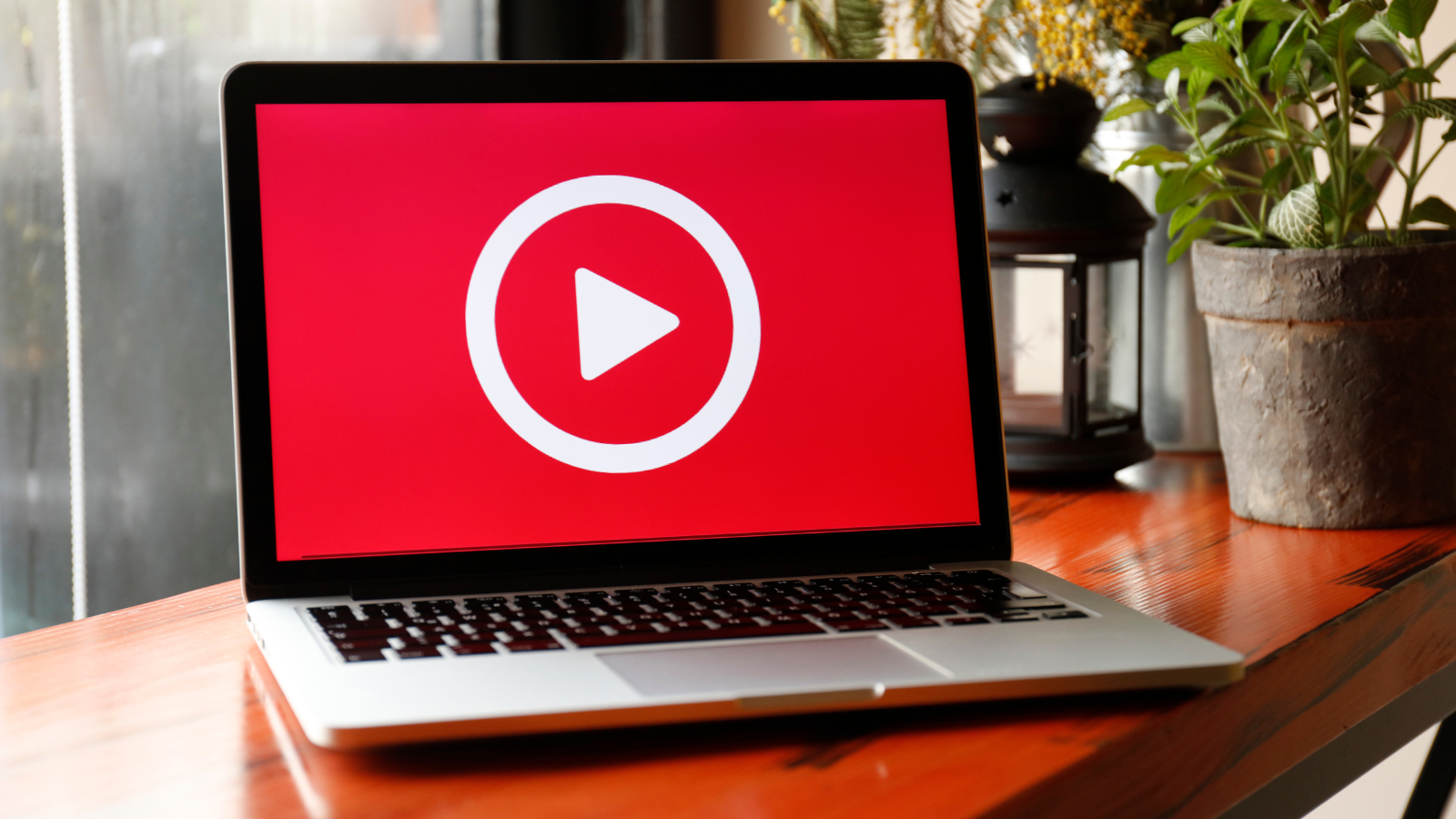 How to Increase Landing Page Conversions with Video   